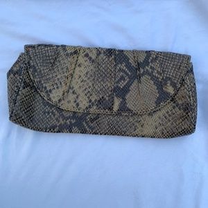 Banana Republic Clutch Snakeskin Pattern - Genuine Cow Leather Brown Handbag